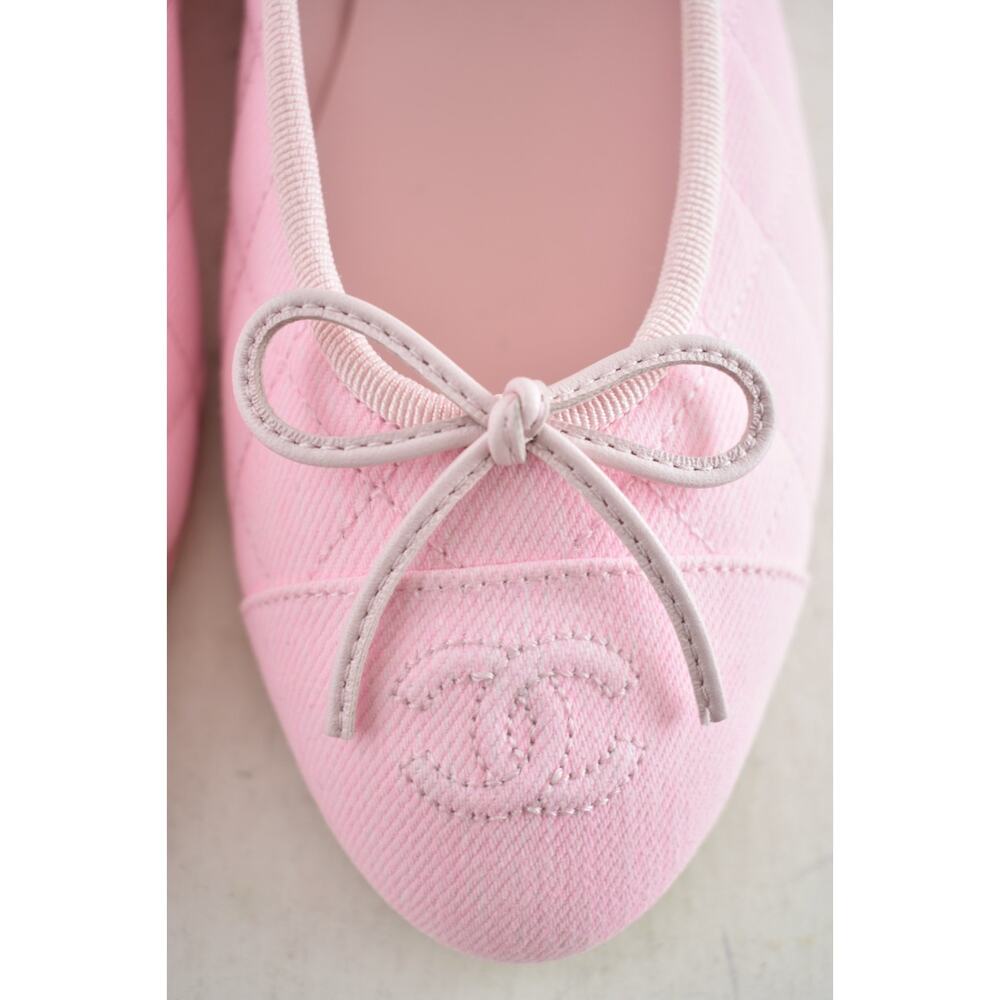 Chanel 26P Light Pink Denim Quilted CC Logo Bow Tie Ballet Ballerina Flat 38 - Picture 13 of 16